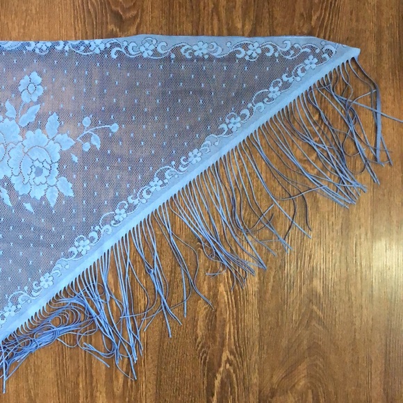 Vintage Lace/Fringe Beach Sarong - Picture 14 of 16